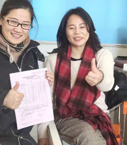 網站建設-客戶簽約合影留戀